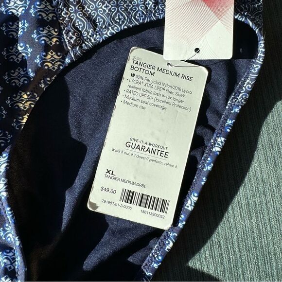 NWT Athleta Navy Blue and White Geometric Print Tangier Medium Rise Swim Bottoms - Picture 4 of 4